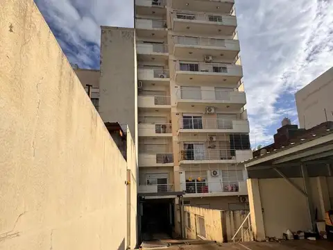 Venta - Cochera en Tucumán 3500 , Luis Agote, Rosario