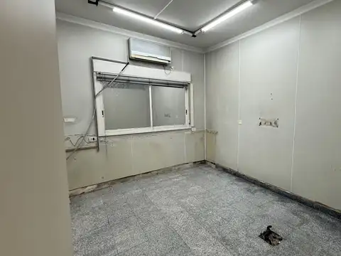 Oficina en Alquiler al Este