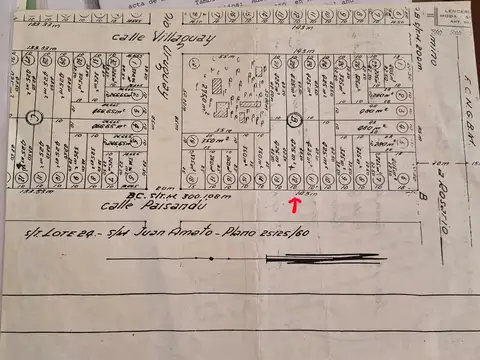 Casa en Venta con 3 cocheras