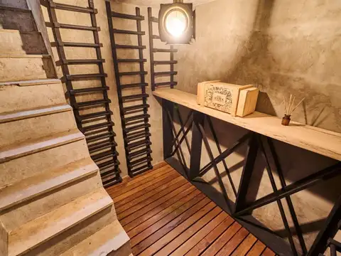 VENTA CASA NORDELTA LAGOS DEL GOLF AL AGUA