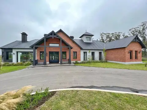 Terreno en Venta de 716,0 m2