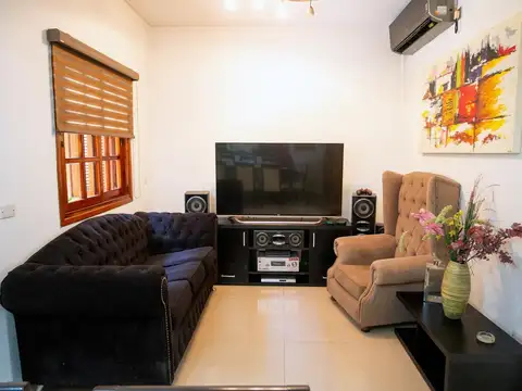 Depto Tipo Casa 4 ambientes con 1 baño