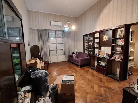 Bernardo de Irigoyen al 800