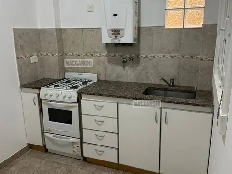 Depto Tipo Casa en Alquiler de 2 dormitorios