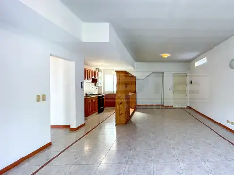 Departamento en Alquiler en Florida Mitre/Este, $ 1.500.000