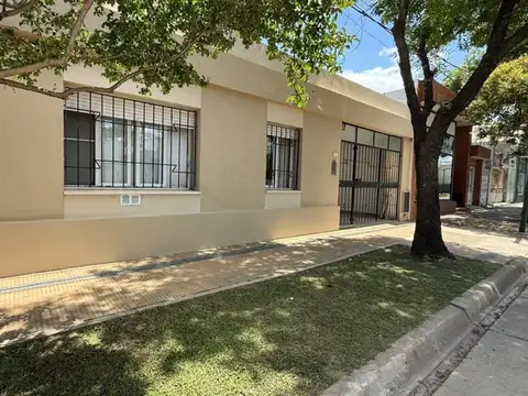 Se vende casa 2 dorm, exc. estado y ubicación