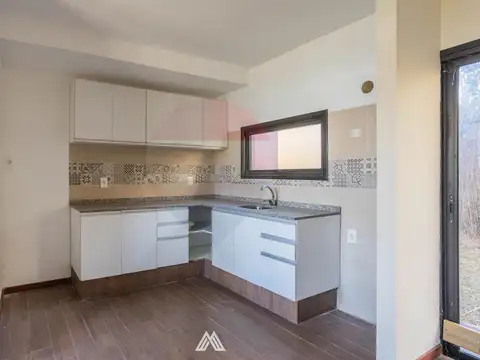 Departamento 5 ambientes con 1 baño