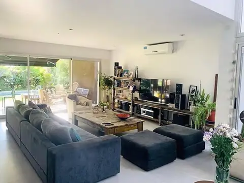 Casa en Alquiler de 3 dormitorios