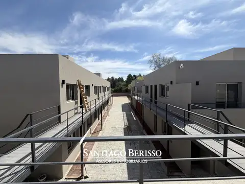 Departamento en  LOS CARDALES