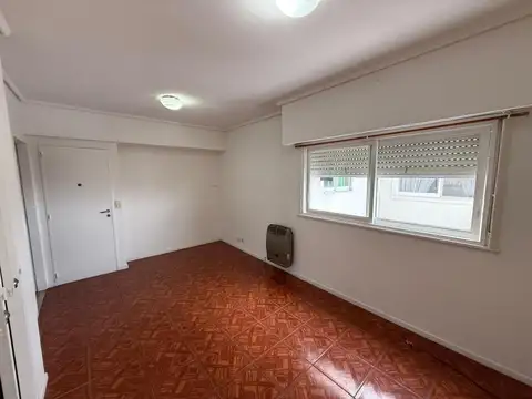 Rivadavia 100, Piso 14°