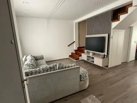 Casa en Venta en Lomas del Mirador, USD 330.000