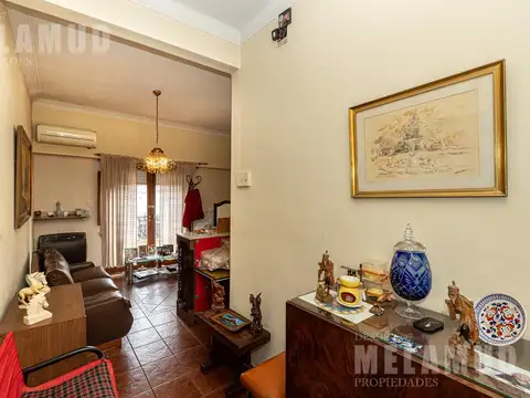 Depto Tipo Casa 3 ambientes con 2 baños