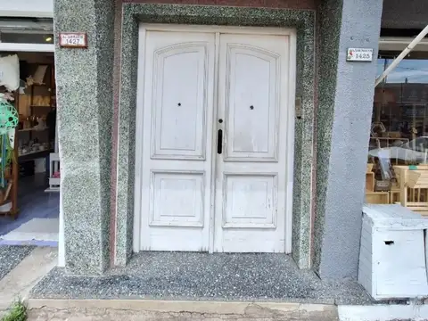 PH DE 5 AMBIENTES CON FONDO PARQUIZADO CON PILETA