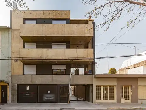 Almafuerte 846 , Piso 0