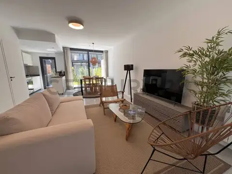 CASA TRÍPLEX A ESTRENAR EN TIGRE | SUNNY