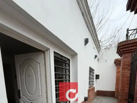 Casa en Alquiler en Villa Elisa, $ 1.050.000