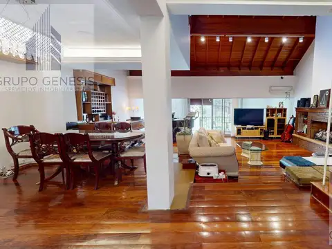 Casa 7 ambientes con 3 baños
