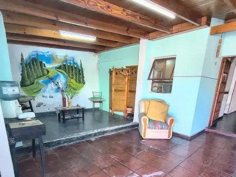 Casa en Venta en Villa Elvira, USD 37.000