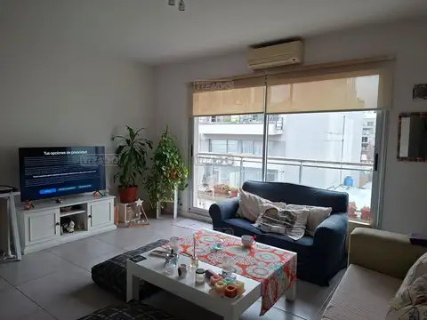 Departamento en Alquiler en Parque Chas, $ 850.000