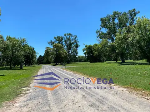 Terreno en Venta  en La Primavera Golf Luján