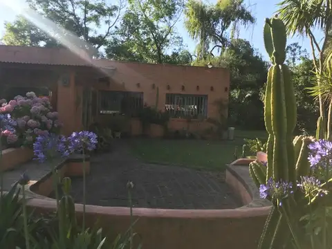HERMOSA QUINTA EN EL BARRIO EL CAZADOR DE BELÉN DE ESCOBAR