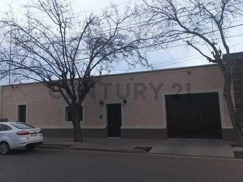 CASA EN VENTA EN GUAYMALLEN