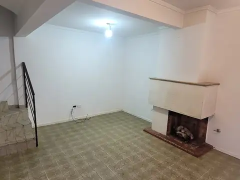 Depto Tipo Casa en Venta de 2 dormitorios