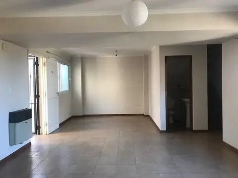 Departamento en Alquiler de 6 ambientes