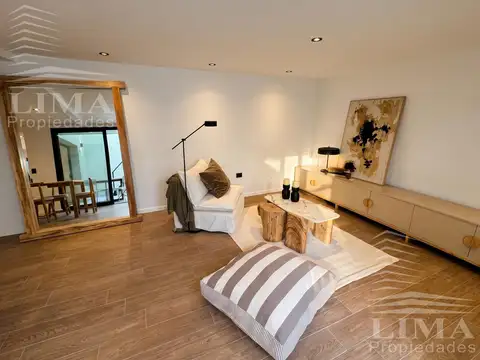 Depto Tipo Casa en Venta de 3 dormitorios