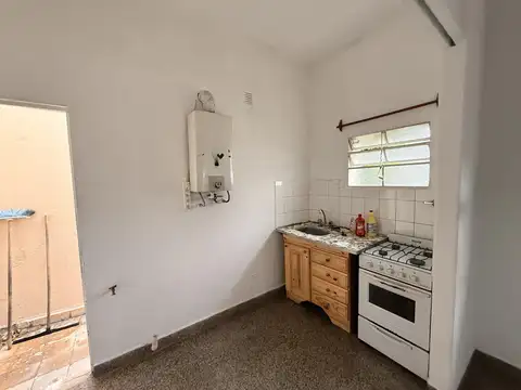 Depto Tipo Casa en Alquiler de 2 dormitorios
