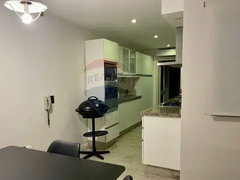 Departamento en Alquiler con 1 cocheras