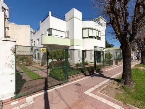 Alvarado 430 , Piso 0