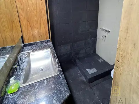 VENTA CASA EN ÁLVAREZ – 2 DORMITORIOS – JARDÍN CON PILETA