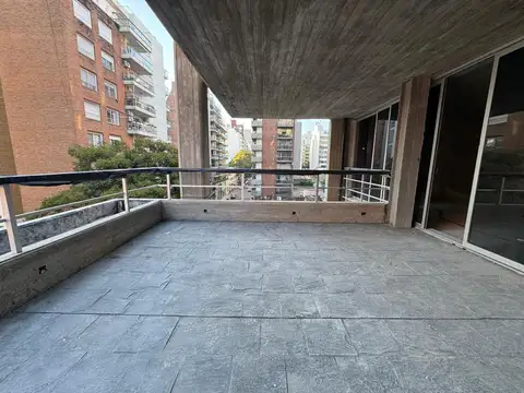 Departamento en Venta de 6 ambientes
