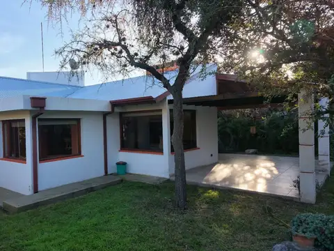 Casa en Venta en Carpintería - SE VENDE AMOBLADA 