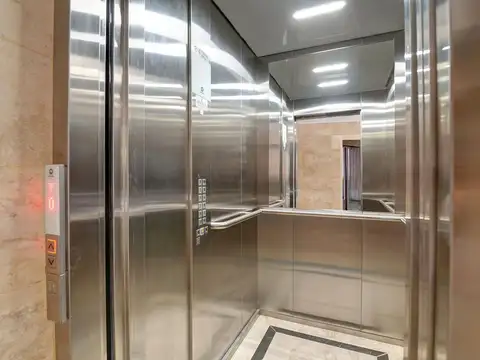 Departamento en Venta en Parque Chacabuco, USD 107.000