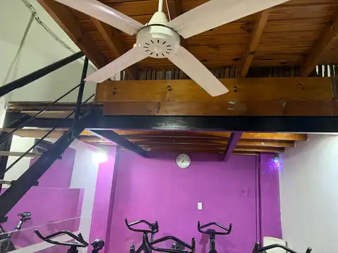 LOCAL EN GALERÍA EN VENTA EN QUILMES CENTRO