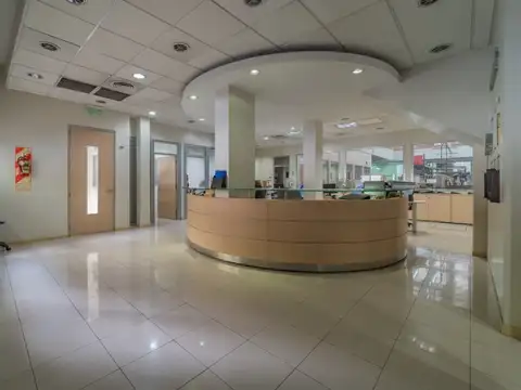 UNICO EN CABA 3 DEPOSITOS / TERRENOS unificados