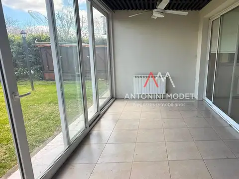 CASA EN ALQUILER EN LA MADRUGADA - PILAR
