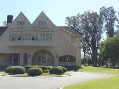 Terreno en Venta 40  mts Fondo