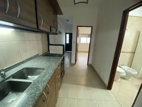 Departamento 2 ambientes con 1 baño