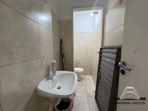 Local en Venta en Flores, USD 89.900