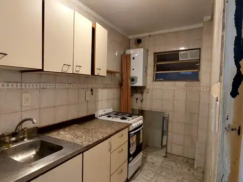 Avenida José María Moreno 1700