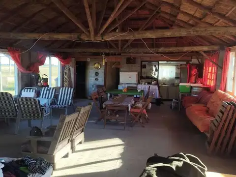 VENTA QUINTA CON PISCINA EN SAN MIGUEL DEL MONTE
