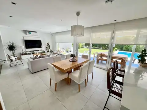 CASA ALQUILER 5 AMBIENTES LAS TIPAS NORDELTA