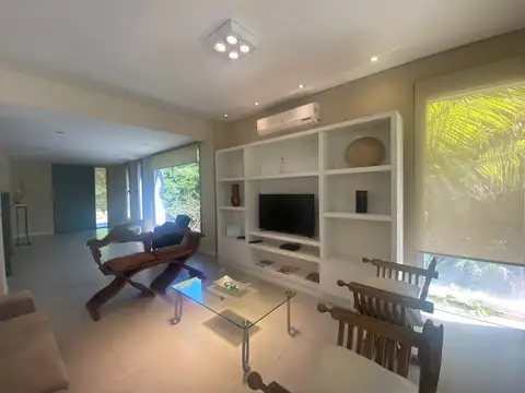 Casa en Venta al Noroeste