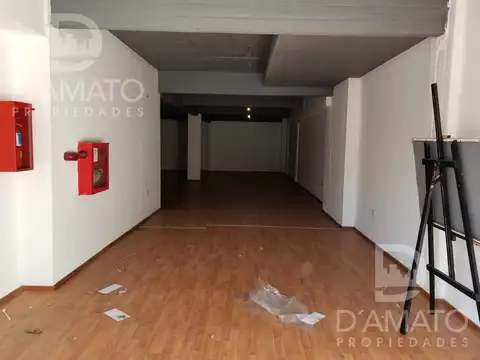 Local en Venta en Villa Devoto, USD 220.000