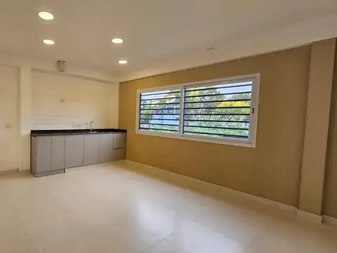 Venta Departamento 2 ambientes de 48 m2 en Villa Lynch