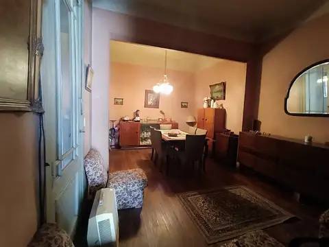 Depto Tipo Casa en Venta 68 años