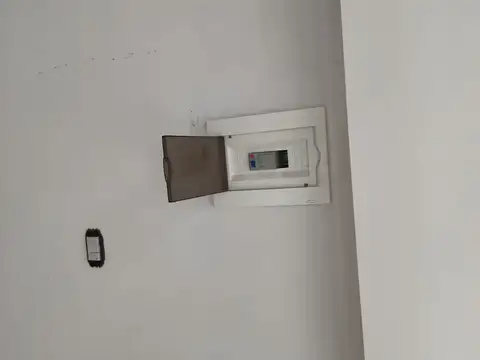 Local en Alquiler en Republica De La Sexta, $ 450.000